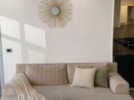 2 otaqlı köhnə tikili - 28 May m. - 75 m²