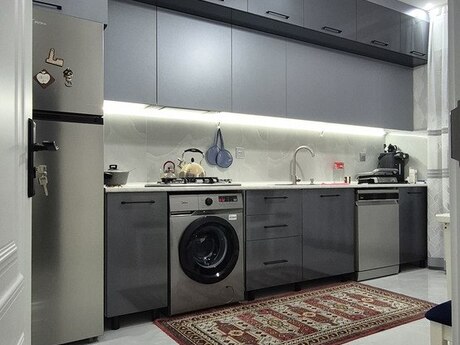 Elan №6026429 - Bakı, Saray q., 4 otaqlı, 130 m²
