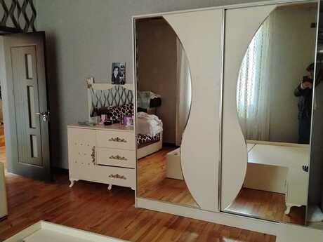 6 otaqlı həyət evi/bağ evi - Hövsan q. - 220 m²