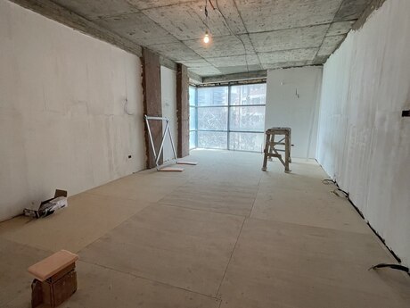 4 otaqlı yeni tikili - 28 May m. - 200 m²