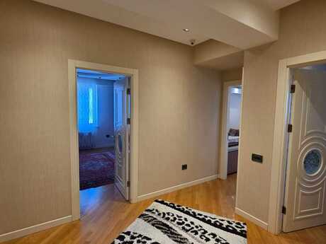 3 otaqlı köhnə tikili - Sumqayıt - 136 m²