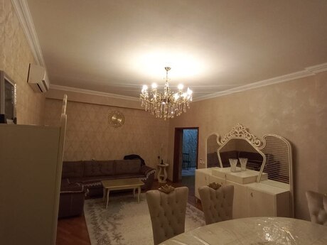 2 otaqlı yeni tikili - Şah İsmayıl Xətai m. - 100 m²