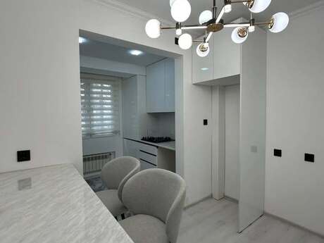 2 otaqlı köhnə tikili - Xətai r. - 60 m²