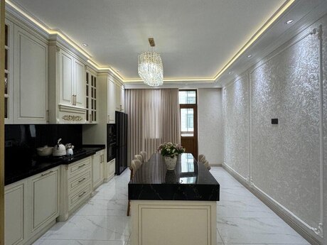 4 otaqlı yeni tikili - Nəsimi r. - 240 m²