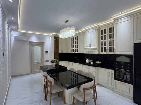 4 otaqlı yeni tikili - Nəsimi r. - 240 m²