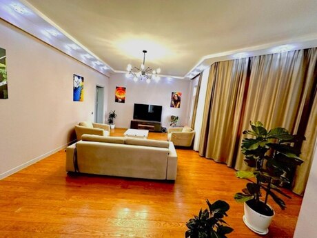 3 otaqlı yeni tikili - Gənclik m. - 145 m²