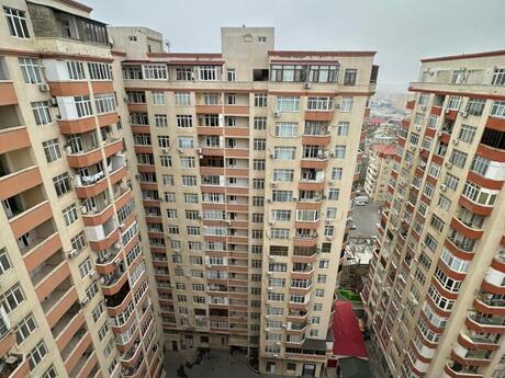 Elan №6026725 - Bakı, Neftçilər m., 3 otaqlı, 140 m², 18/18 mərtəbə