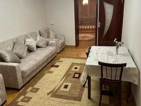 Объявление №6026757 - Баку, м. 28 мая, 2-комн., 60 м², 5/5 этаж