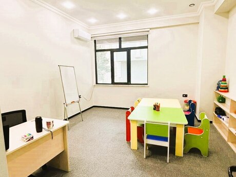 4-комн. офис - Насиминский р. - 110 м²