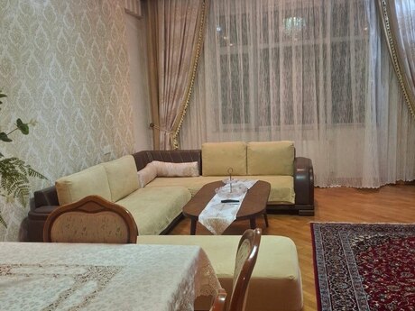 Elan №6026889 - Bakı, Nizami m., 3 otaqlı, 90 m², 11/14 mərtəbə