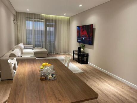 3 otaqlı yeni tikili - Xətai r. - 110 m²