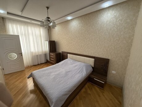 Elan №6026965 - Bakı, Nəsimi m., 4 otaqlı, 120 m², 7/14 mərtəbə
