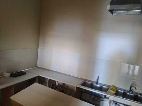 Obyekt - İnşaatçılar m. - 300 m²