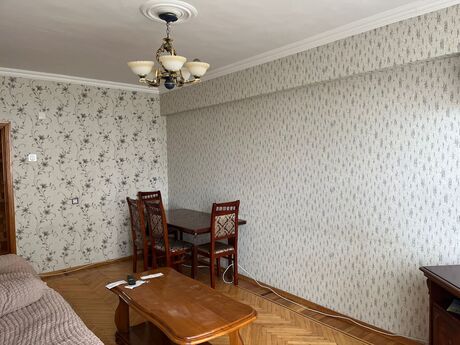 2 otaqlı köhnə tikili - Yasamal r. - 74 m²