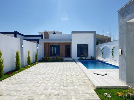 4 otaqlı həyət evi/bağ evi - Şüvəlan q. - 150 m²