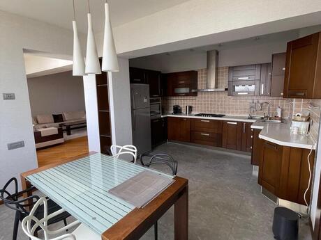 4 otaqlı yeni tikili - İçəri Şəhər m. - 165 m²
