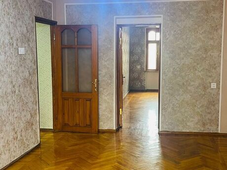 Объявление №6027389 - Баку, м. Нефтчиляр, 2-комн., 45 м², 3/5 этаж