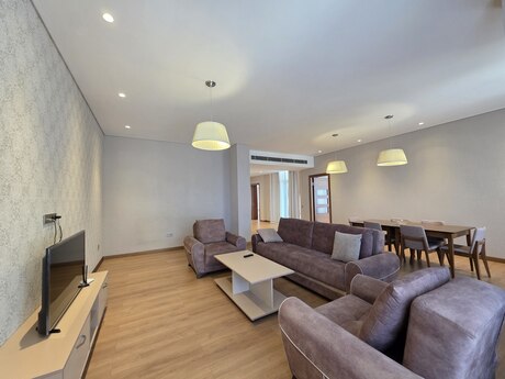 4 otaqlı yeni tikili - Şah İsmayıl Xətai m. - 180 m²