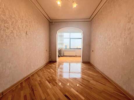 2 otaqlı köhnə tikili - Nərimanov r. - 61 m²