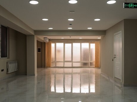 Obyekt - 28 May m. - 280 m²