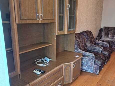 Elan №6027618 - Bakı, Elmlər Akademiyası m., 2 otaqlı, 50 m², 5/5 mərtəbə