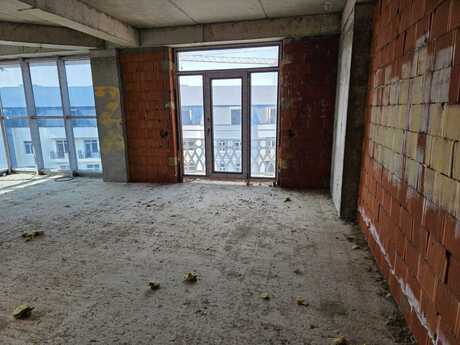 3 otaqlı mənzil, 113 m², 28 May: 325 000 ₼ 2