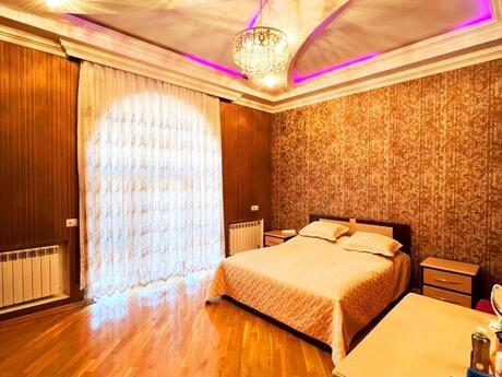 7 otaqlı həyət evi/bağ evi - M.Ə.Rəsulzadə q. - 500 m²