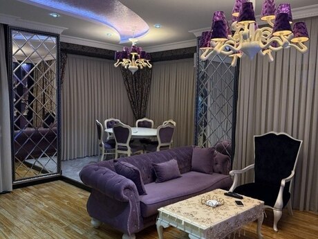 4 rooms · 247 m² · floor 10/17, Elmlər Akademiyası
