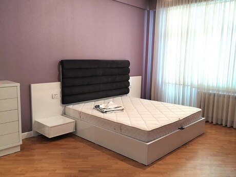 Elan №6027760 - Bakı, Nəsimi r., 2 otaqlı, 92 m², 7/15 mərtəbə