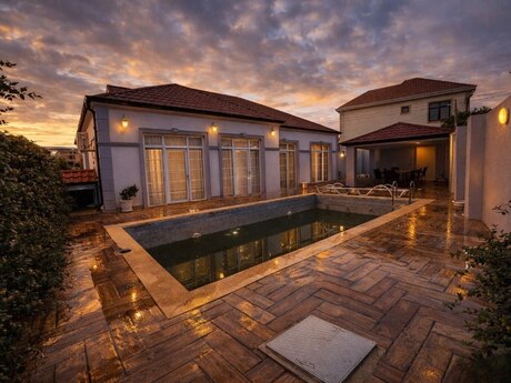 Elan №6027877 - Bakı, Albalılıq q., 5 otaqlı, 142 m²