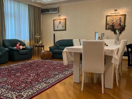 3 otaqlı yeni tikili - Nizami m. - 158 m²