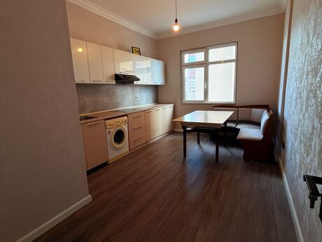 3 otaqlı yeni tikili - İnşaatçılar m. - 125 m²