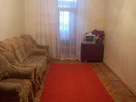 Объявление №6027940 - Баку, м. Элмляр Академиясы, 3-комн., 60 м², 1/5 этаж