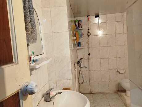 2 otaqlı köhnə tikili - Nəriman Nərimanov m. - 40 m²