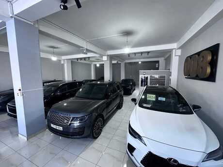 Obyekt - Ağ şəhər q. - 290 m²