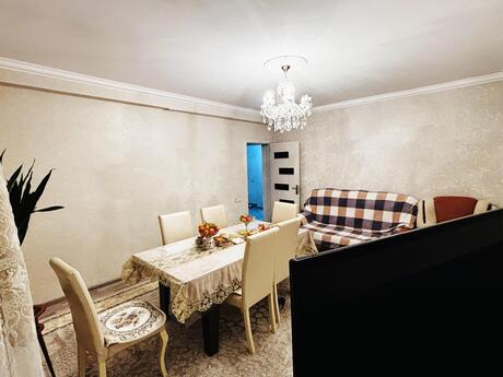 4 otaqlı köhnə tikili - Bakıxanov q. - 100 m²