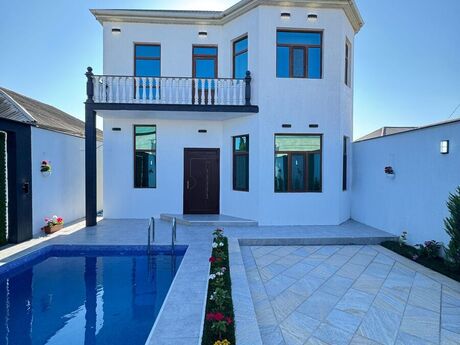 4 otaqlı həyət evi/bağ evi - Şüvəlan q. - 180 m²