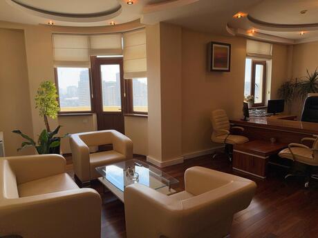 Объявление №6028291 - Баку, м. Элмляр Академиясы, 13-комн., 530 м², 17/18 этаж