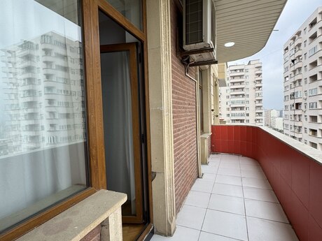 5-комнатная квартира, 210 м², İçəri Şəhər: 655 000 ₼ 5