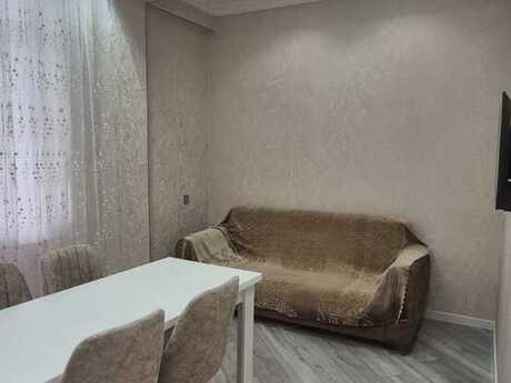 Elan №6028298 - Bakı, Yeni Günəşli q., 2 otaqlı, 60 m², 10/18 mərtəbə