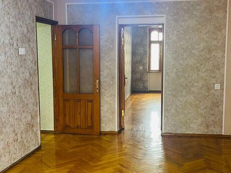 Elan №6028360 - Bakı, Neftçilər m., 2 otaqlı, 45 m², 3/5 mərtəbə