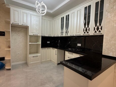 2 otaqlı yeni tikili - Yeni Günəşli q. - 69.2 m²