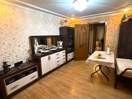 3 otaqlı köhnə tikili - Nizami r. - 70 m²