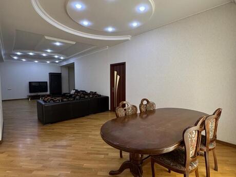5 otaqlı yeni tikili - Elmlər Akademiyası m. - 220 m²