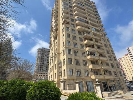 5 otaqlı yeni tikili - Elmlər Akademiyası m. - 220 m²