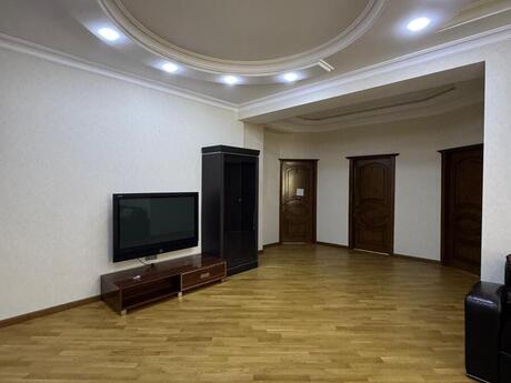 5 otaqlı mənzil, 220 m², Elmlər Akademiyası: 650 000 ₼ 4