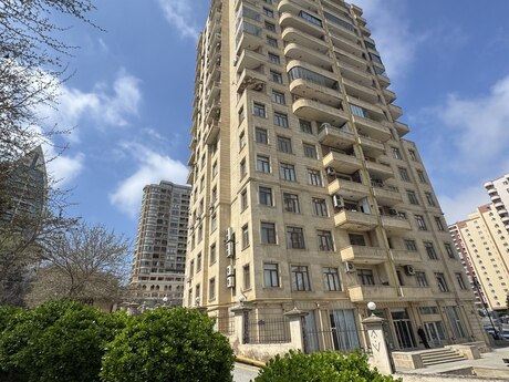Elan №6028488 - Bakı, İçəri Şəhər m., 3 otaqlı, 107 m², 9/17 mərtəbə