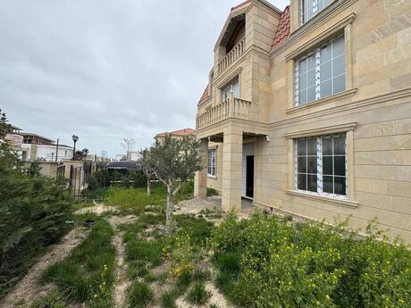 8 otaqlı həyət evi/bağ evi - Sea Breeze q. - 360 m²