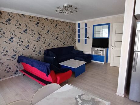 3 otaqlı köhnə tikili - Nizami m. - 68 m²