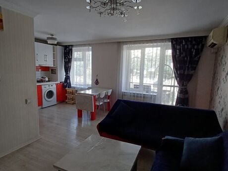 3 otaqlı köhnə tikili - Nizami m. - 68 m²